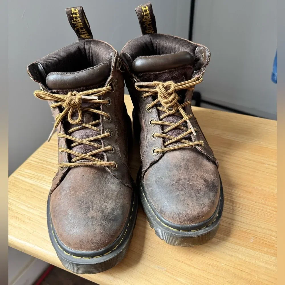 Dr. Martens Lady Vintage Y2K Distressed Brown Leather Boots Size 8